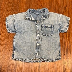 ARKET Light Wash Denim Button-Up Shirt – 3T – Scandinavian Minimalist